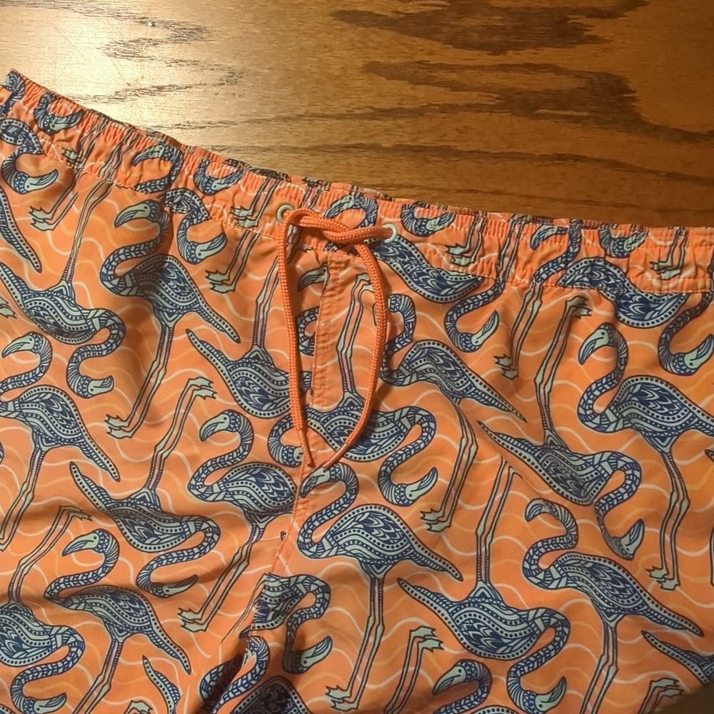 Vineyard Vines Mens Lined Swim Trunks L Flamingo‎ Print Blue Coral Pockets Mesh